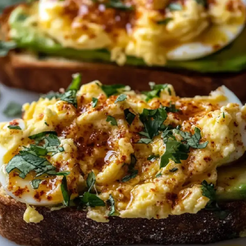 Spicy Chili Butter Avocado Toast with Eggs 26 Spicy Chili Butter Avocado Toast with Eggs