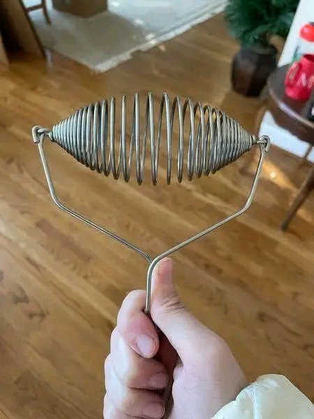 Cleaning out my grandma’s house to sell and found this. What the heck is it? 25 1761660987415